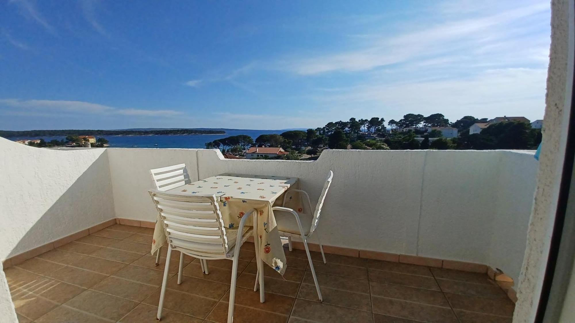 Apartments & Rooms Mila Banjol Rum bild